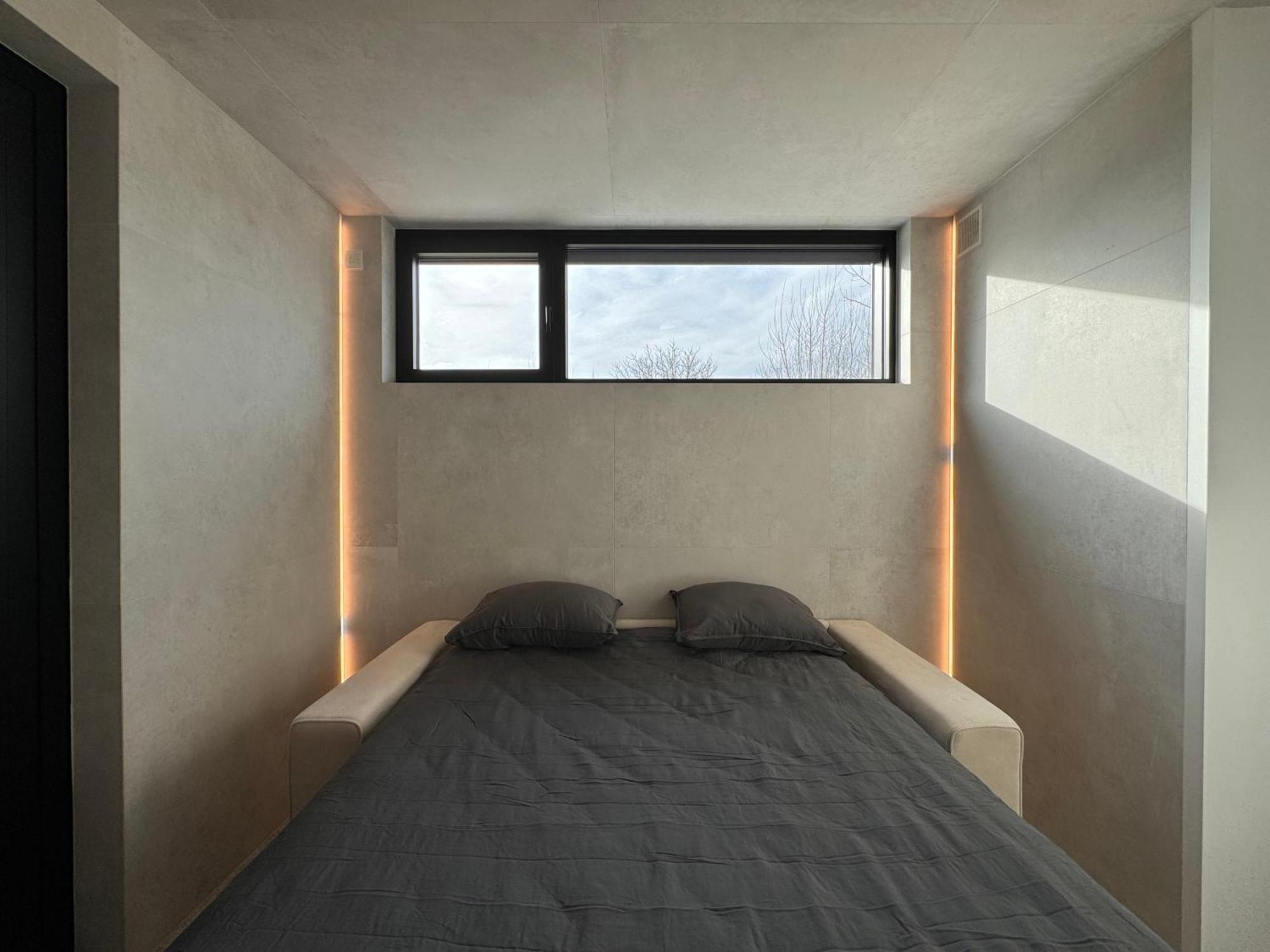 Apartment L'O Reine Of Budgetkamer The Box Sint-Pieters-Leeuw Ngoại thất bức ảnh